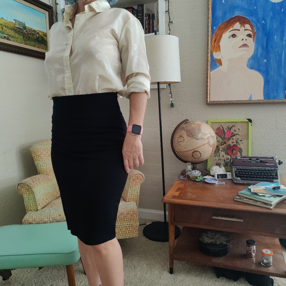 Vintage 100% Polyester Cream Jacquard Print Button-up Blouse | K-Mart - Picture 9 of 13